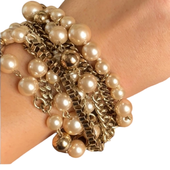 Stella & Dot Lucia Pearl Bracelet - Picture 2 of 16